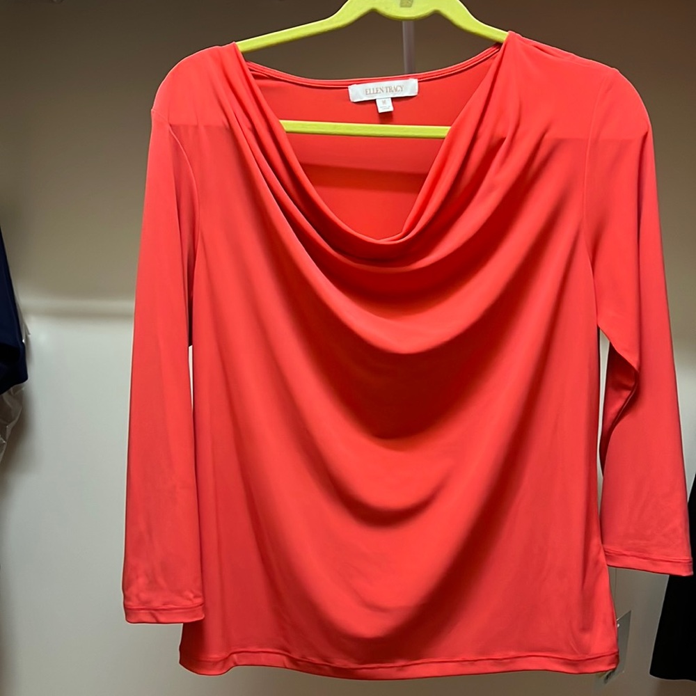 Woman’s polyester and spandex new blouse size M